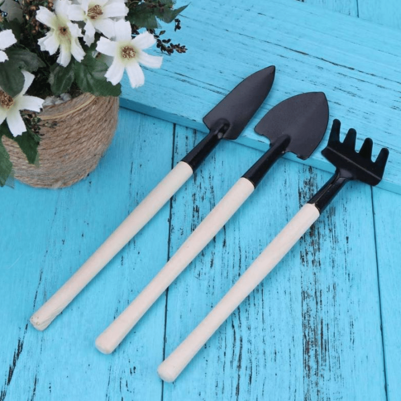 3PCS MINI GARDENING TOOLS (ছোট গার্ডেন টুলস)